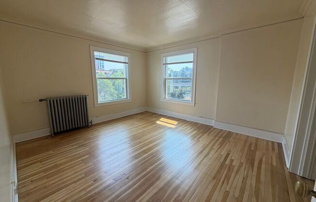 2 beds, 1 bath, 850 sqft, $1,795, Unit 308