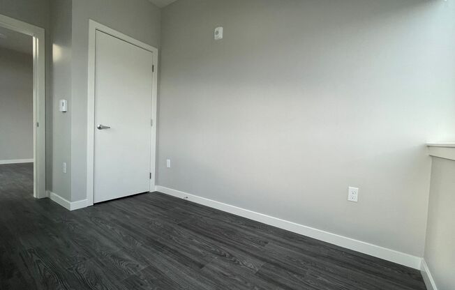 1 bed, 1 bath, 361 sqft, $1,595, Unit 304