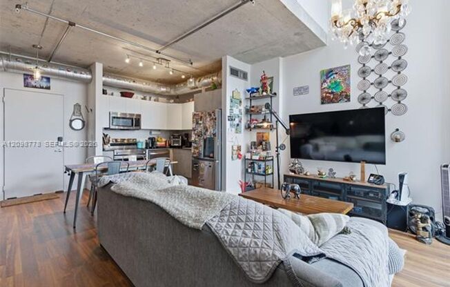 2 beds, 2 baths, $4,500, Unit # 3124