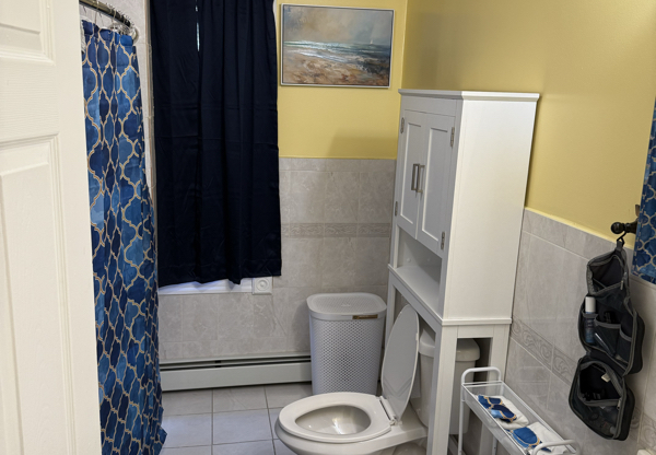 80 POTTERS AVE