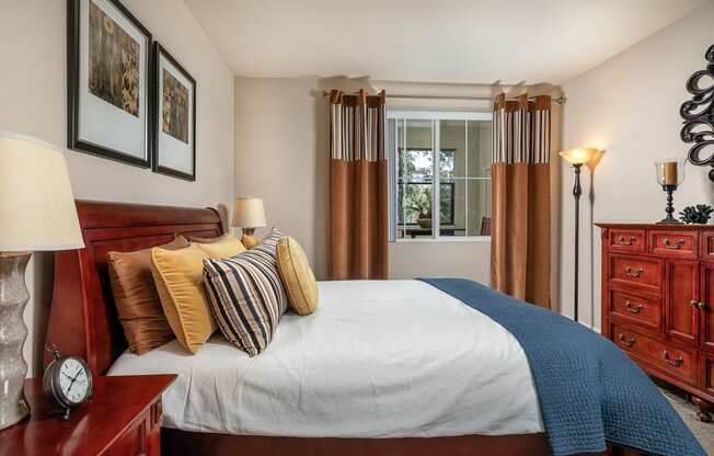 Bedroom  at Ridgestone, California, 92532