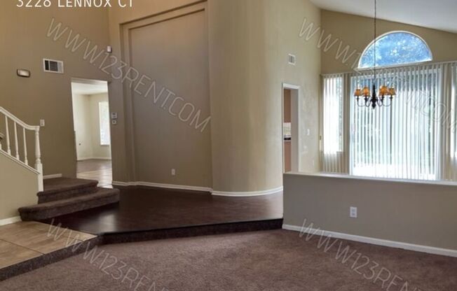 3228 LENNOX CT