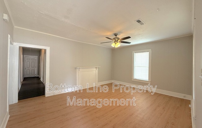 863 OLD CHARLOTTE RD SW