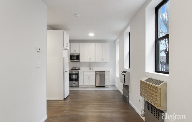 1 bed, 1 bath, $3,250, Unit 2E