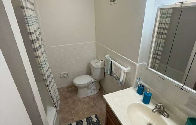 Beautiful 2-Bedroom, 1.5-Bath Townhome at Heritage Apartments
