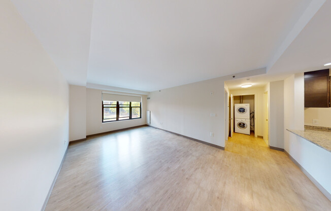 225 CTR ST