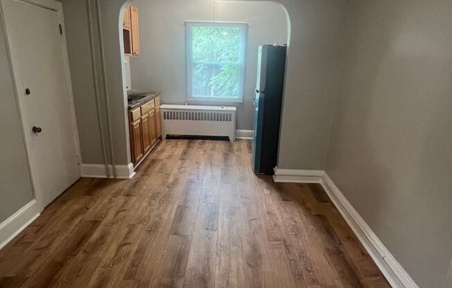 Bright 2-Bedroom with Spacious Bath & Private Outdoor Space