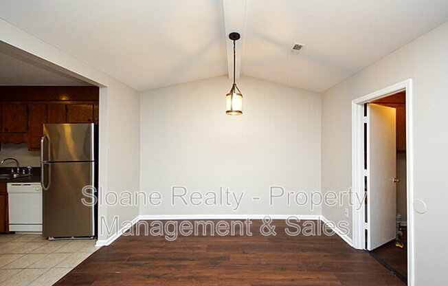7616 VALLEYVIEW CIR