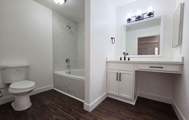 2 beds, 2 baths, 1,074 sqft, $1,500, Unit 3151SG Unit 1060