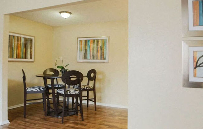 dining area at the Berkley apartments