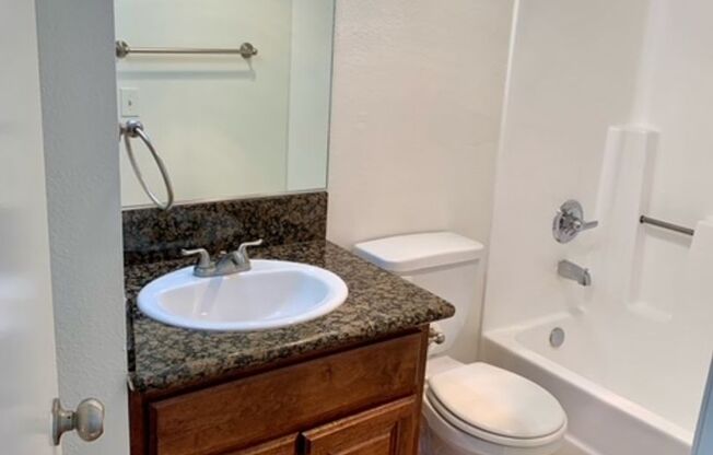 1 bed, 1 bath, $2,325