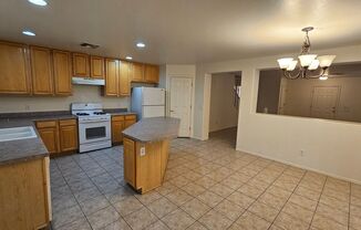 3 beds, 2.5 baths, $1,900