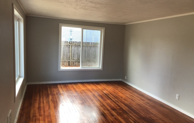 3 beds, 1 bath, $1,795