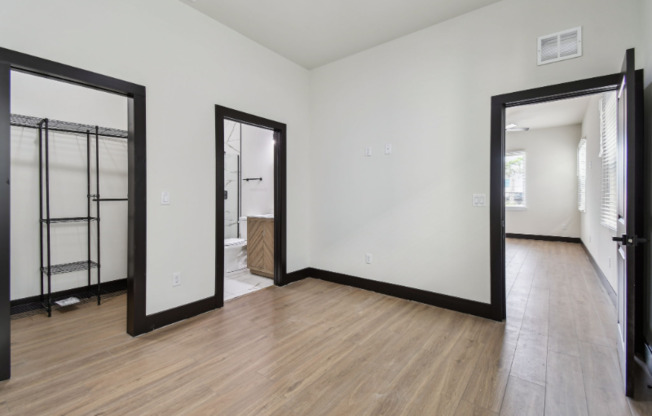3353 4 AVE S