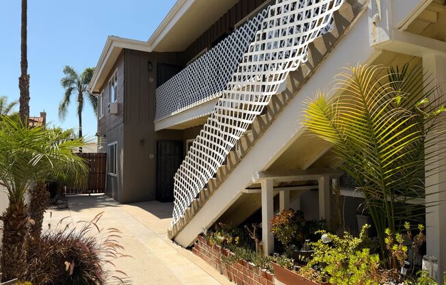 Estrella Ave Apartments