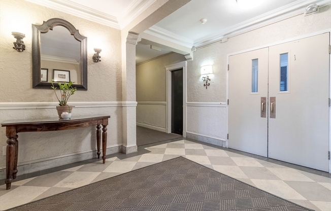 Studio, 1 bath, 390 sqft, $2,500, Unit 314