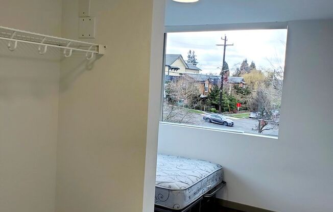 Studio, 1 bath, 167 sqft, $999, Unit D318