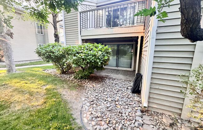 2 beds, 2 baths, $1,550