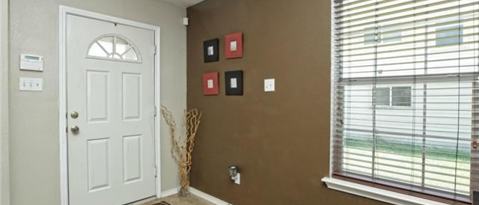 1008 APOLLO CIR 
