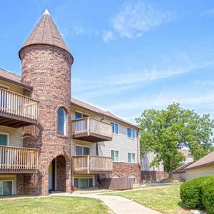 Brandywine Crossing Apartments - Apartments for rent near Peoria IL