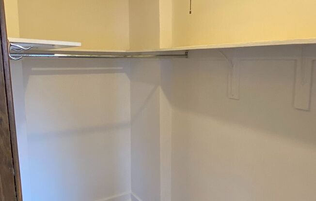 Studio, 1 bath, 320 sqft, $1,325, Unit 225-312