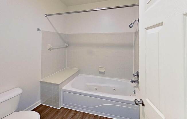 A master bathroom with a whirlpool tub at Foxwood and The Hermitage, Michigan, 49024