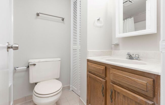 2 beds, 2 baths, $895, Unit 309