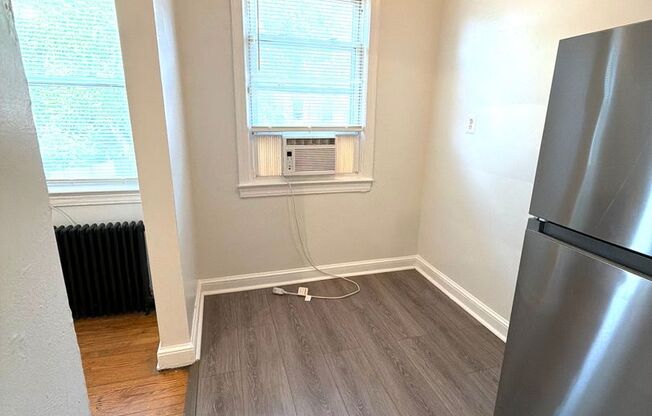 116 44th Street NE
