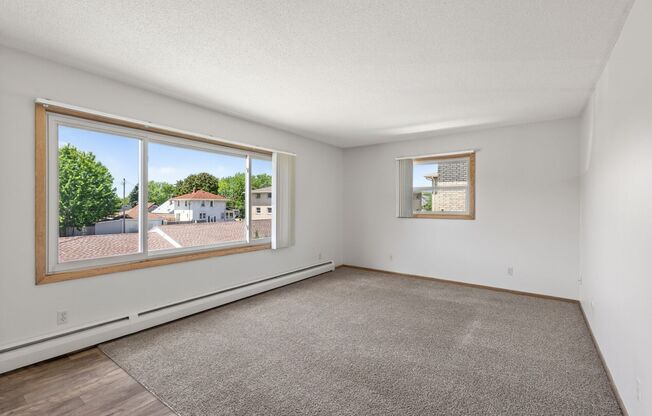 1 bed, 1 bath, 605 sqft, $1,075, Unit 705-301