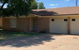 4807 72 ST