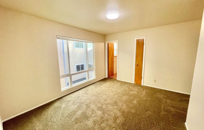 1 bed, 1 bath, $2,550, Unit 530 Bartlett Street - Unit 5