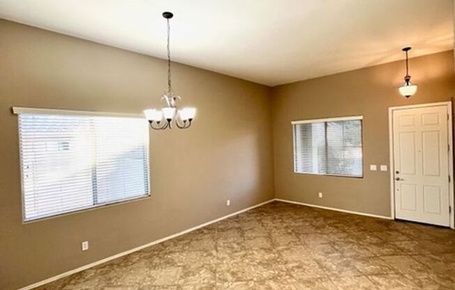 3733 W AMBER NICKOLE CT