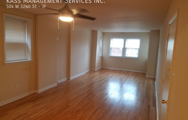 504 W 32nd St