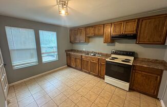 2 beds, 1 bath, $650