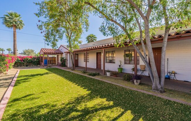 928 W McDowell Rd #4