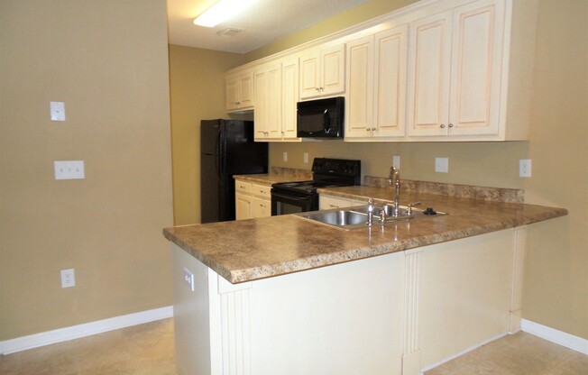 Home available for rent in Tuscaloosa! Available to View with 48 Hour Notice!!!