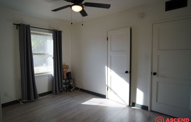 3 beds, 1 bath, $2,100