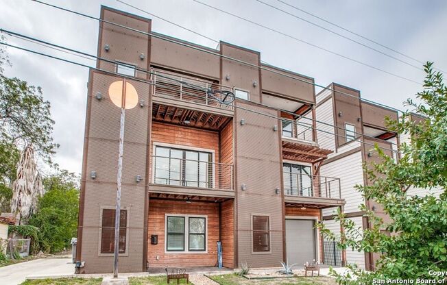 Sleek Urban Living in the Heart of Denver Heights