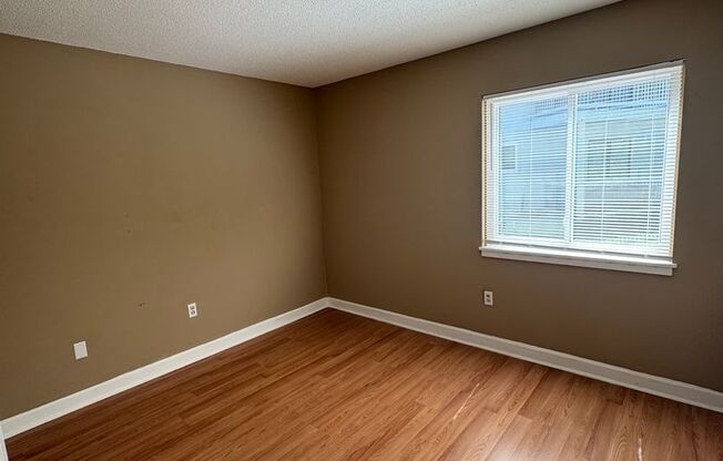 Creekside Apartments