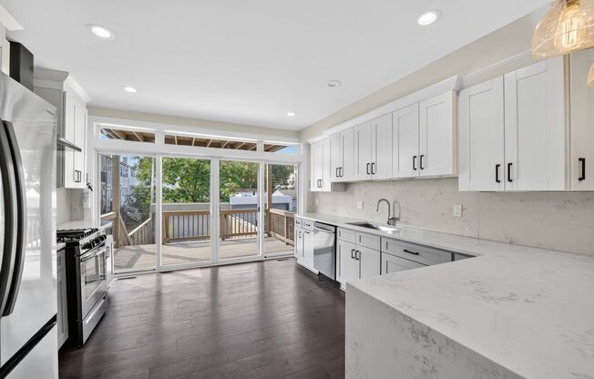 Available Now! 3 Bed 3.5 Bed in Brightwood Park // Petworth