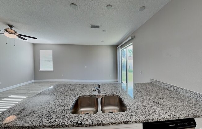 1752 SAIL CT