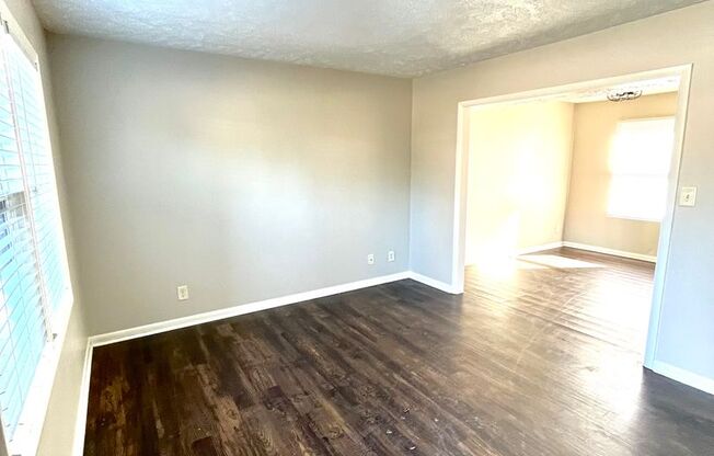 2 beds, 1.5 baths, 1,100 sqft, $1,090, Unit 704-B