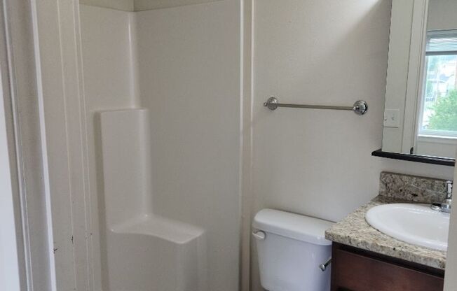 4 beds, 4 baths, 1,523 sqft, $3,575, Unit 25
