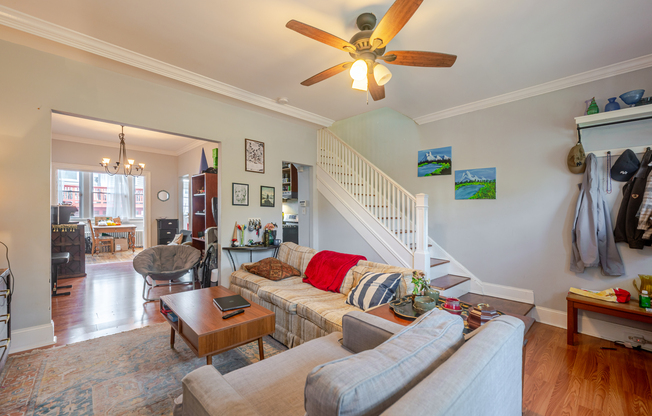 236 CHANNING ST NE