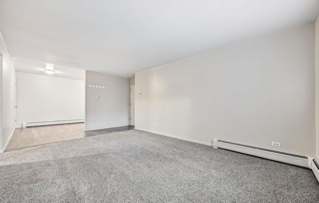 2 beds, 1 bath, 700 sqft, $1,395, Unit 202