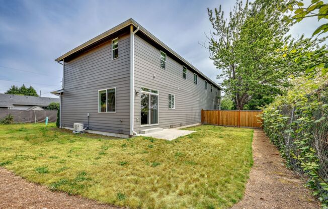 Newer Duplex Bremerton