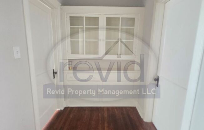 2 beds, 1 bath, 950 sqft, $995, Unit 308-1