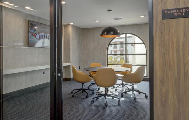 a chair sitting in front of a mirror