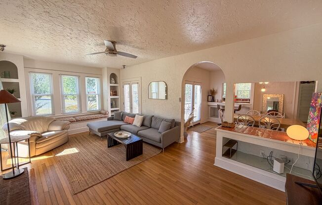 15 NW 26th St - Walk to UF and Law School