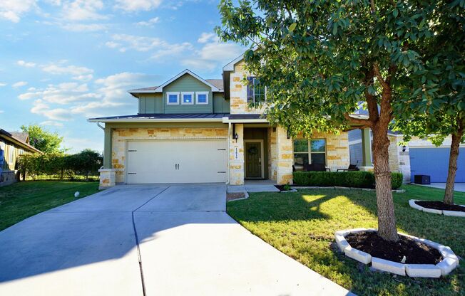 Executive 5-Bedroom Home in Coveted Crossvine Subdivision - Realtor Commission: $750